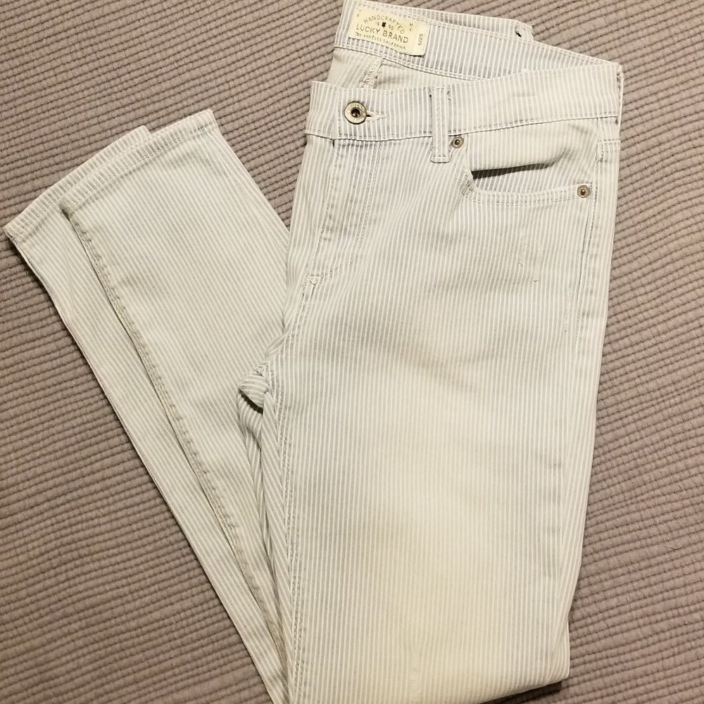 Lucky Brand Women’s Jeans Brook Capri/Light Wash Pastel Blue and White Size 6/28